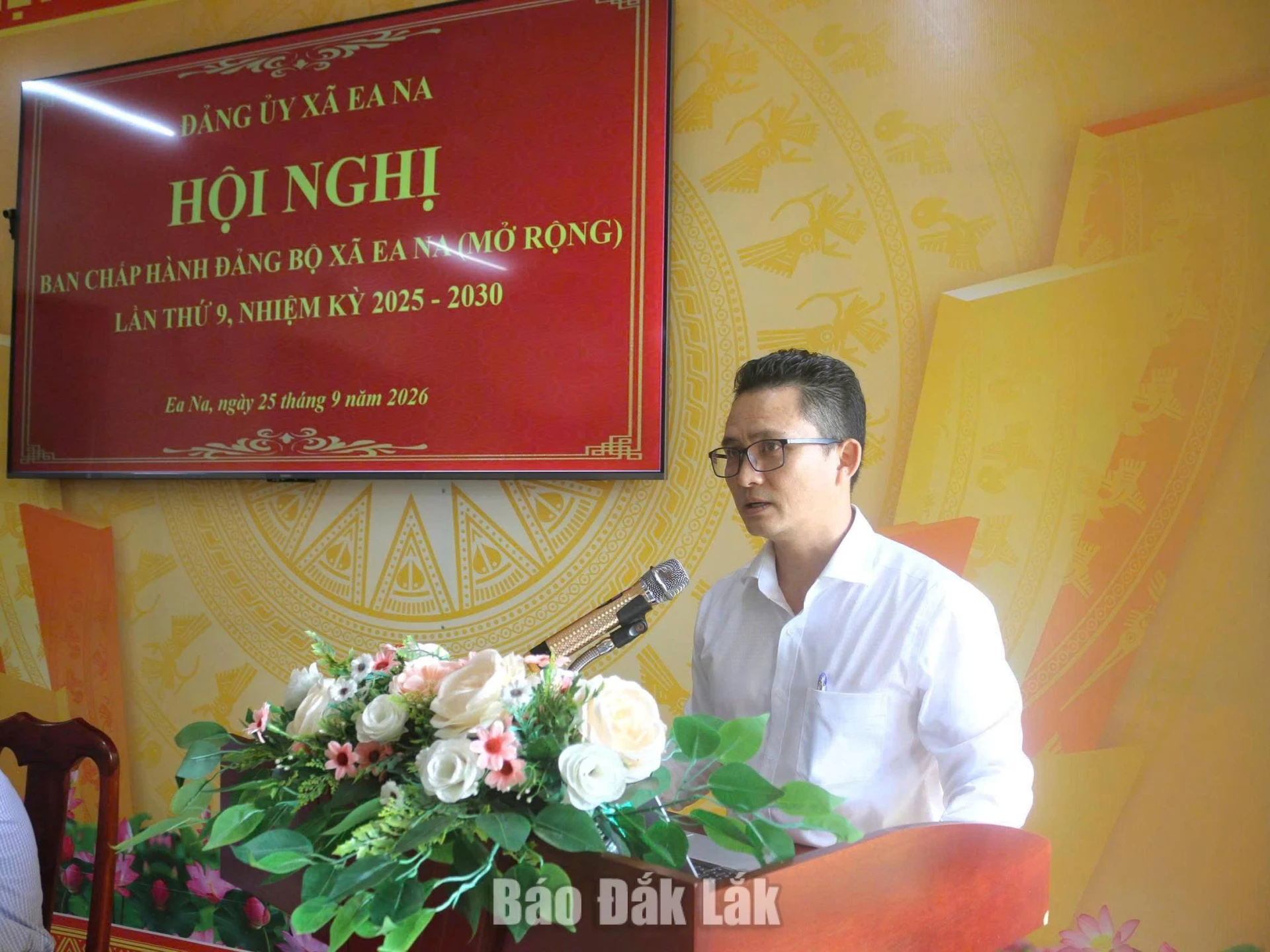 Bí thư Đảng ủy, Chủ tịch HĐND xã Đinh Thanh Tuấn kết luận hội nghị.