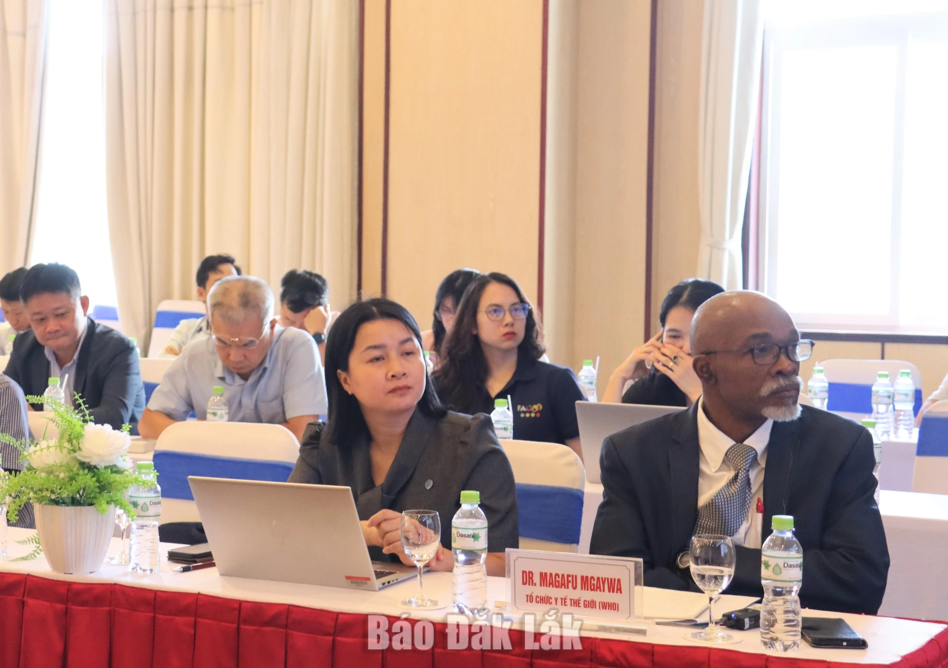 Đại diện WHO (Tổ chức Y tế thế giới) tham dự tại hội nghị.