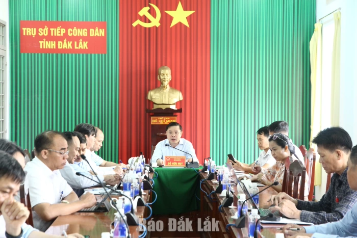 Chủ tịch UBND tỉnh Đỗ Hữu Huy tiếp công dân định kỳ tháng 8
