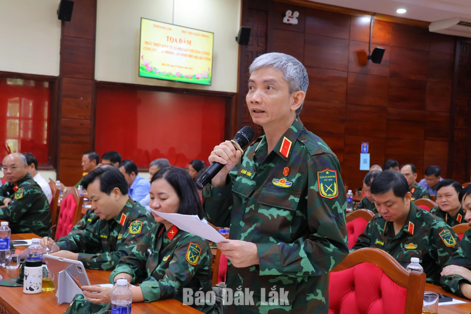 Thiếu tướng