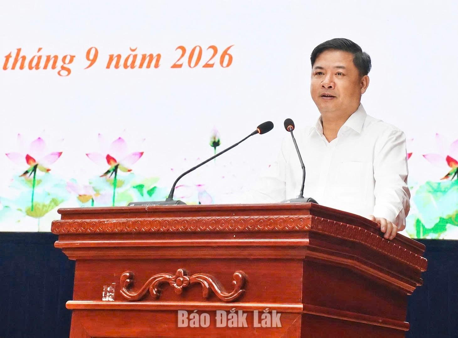 phát biểu tại hội nghị.