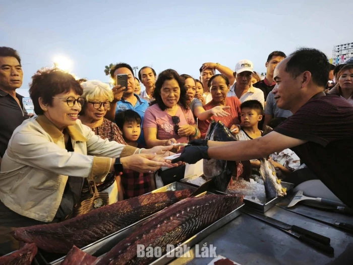 Đậm đà vị biển, nồng nàn hương rừng