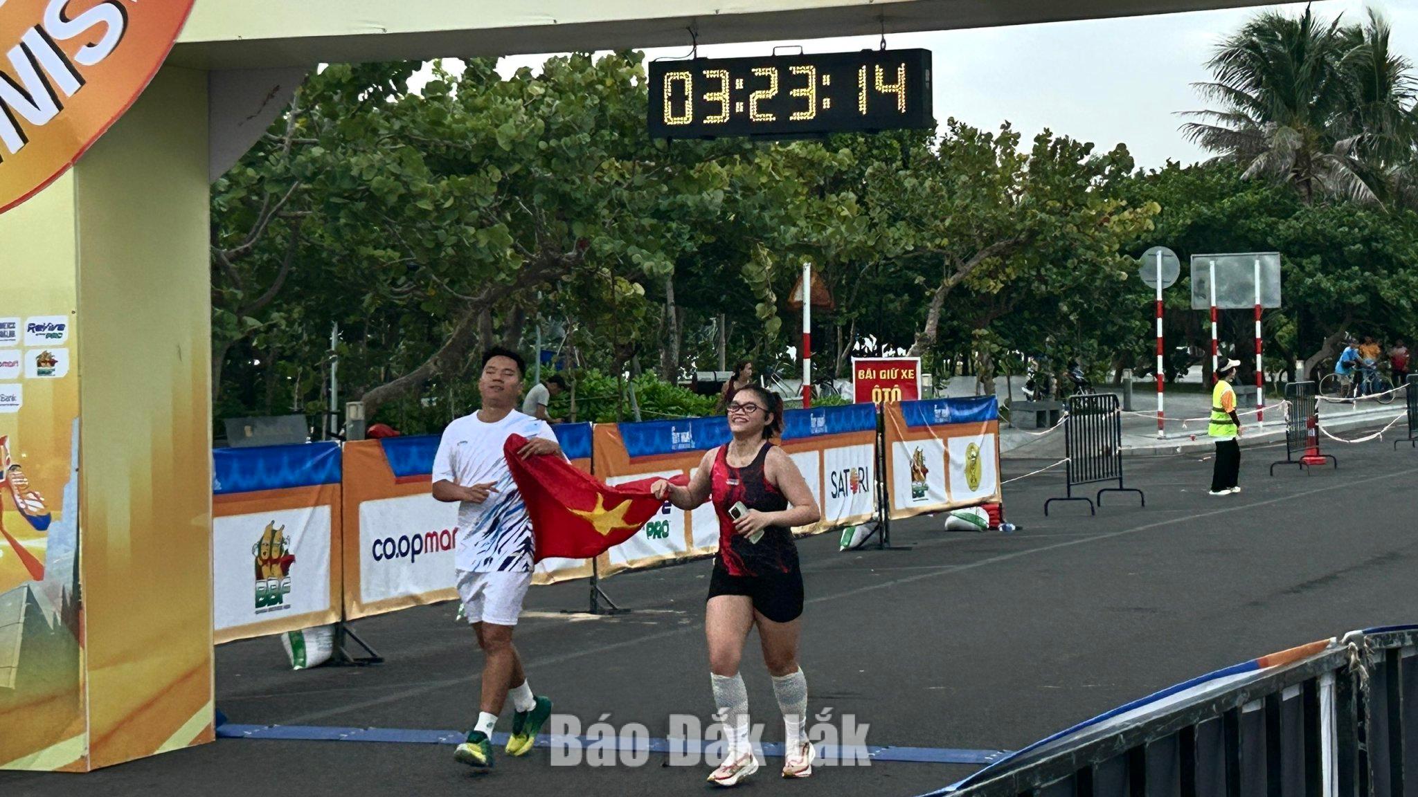 Các vận động tham gia cự ly 5km về đích.
