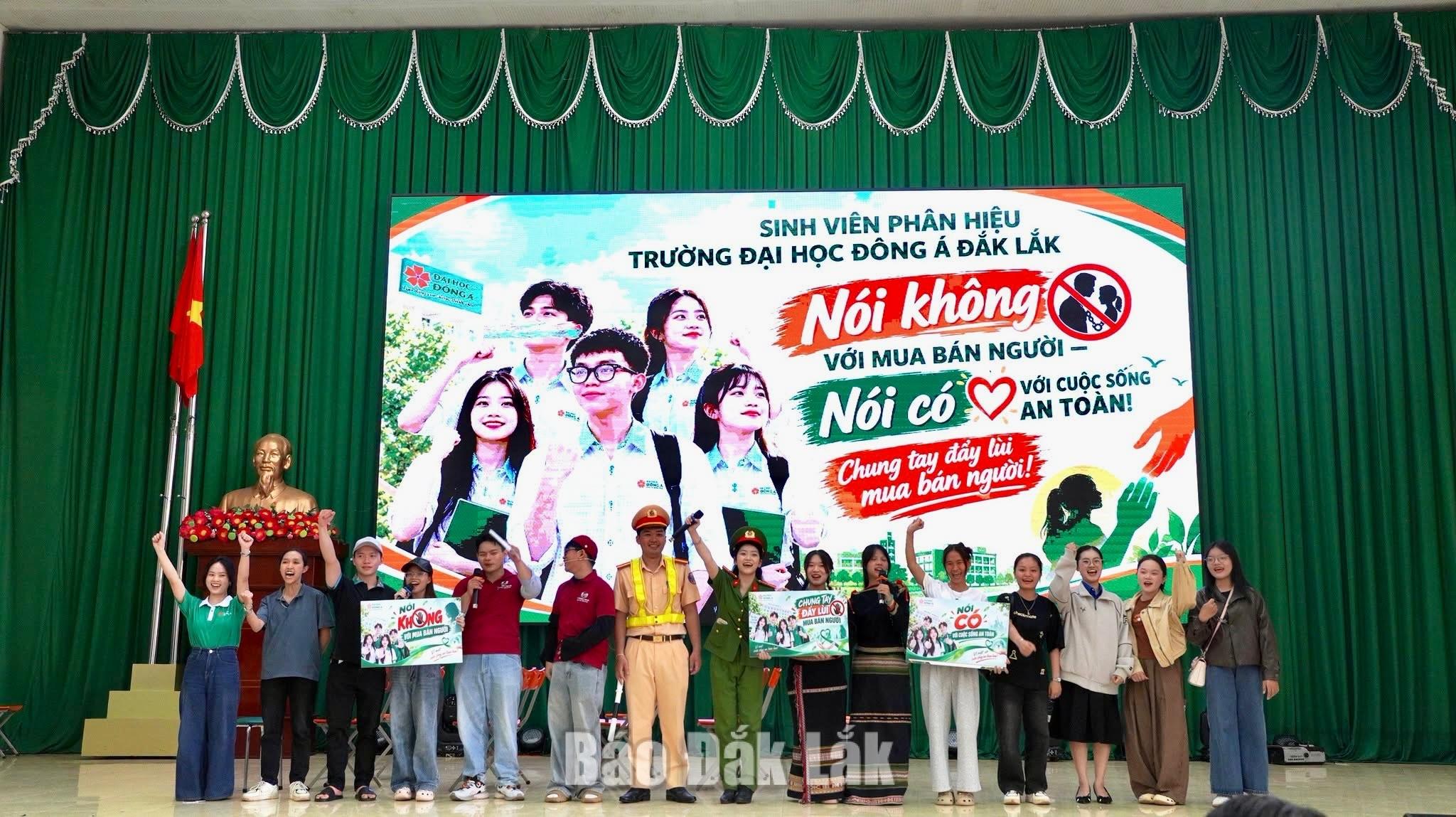 Phần thi sân khấu hoá