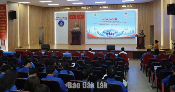 Trang bị kỹ năng phòng, chống tội phạm mua bán người cho thanh niên Đắk Lắk