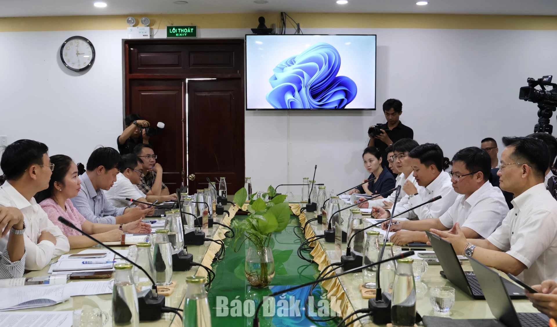 Sở Nông nghiệp và Môi trường làm việc với doanh nghiệp Trung Quốc.