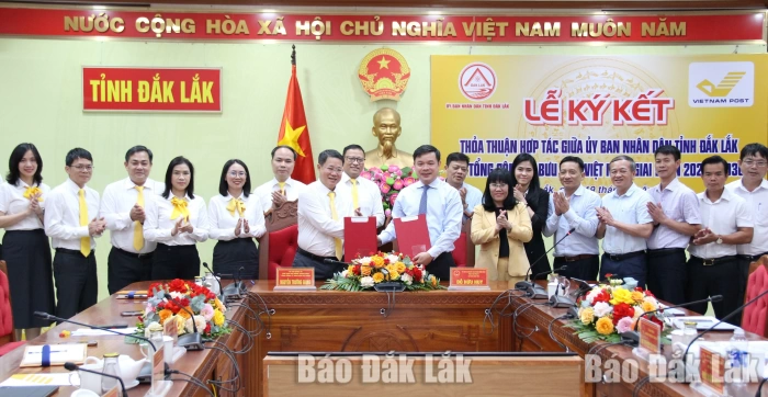 Thúc đẩy chuyển đổi số và phát triển kinh tế số