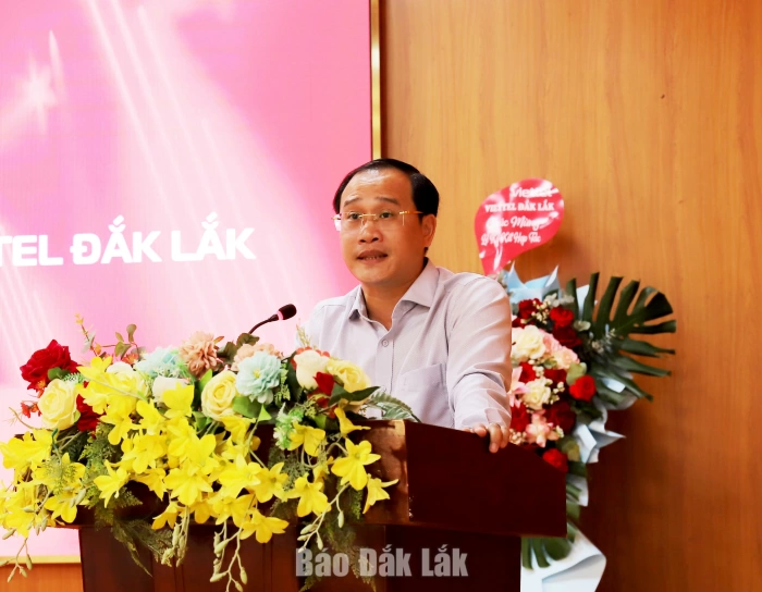 Chủ tịch UBND phường Tân Lập Trần Đức Nhật phát biểu tại lễ ký kết.