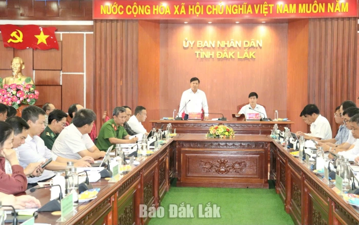 Bí thư Tỉnh ủy Lương Nguyễn Minh Triết: Chuyển mạnh từ ứng phó bị động sang chủ động phòng ngừa trong phòng, chống thiên tai