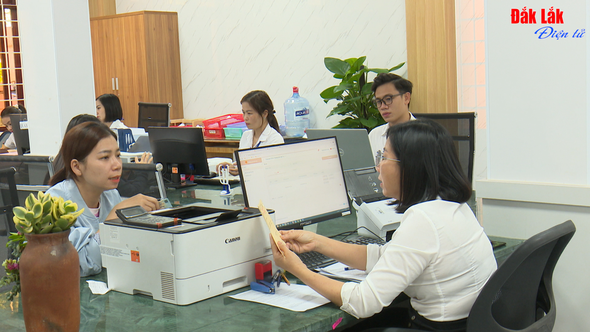 (Video) Cải cách hành chính, tạo động lực tăng trưởng mới