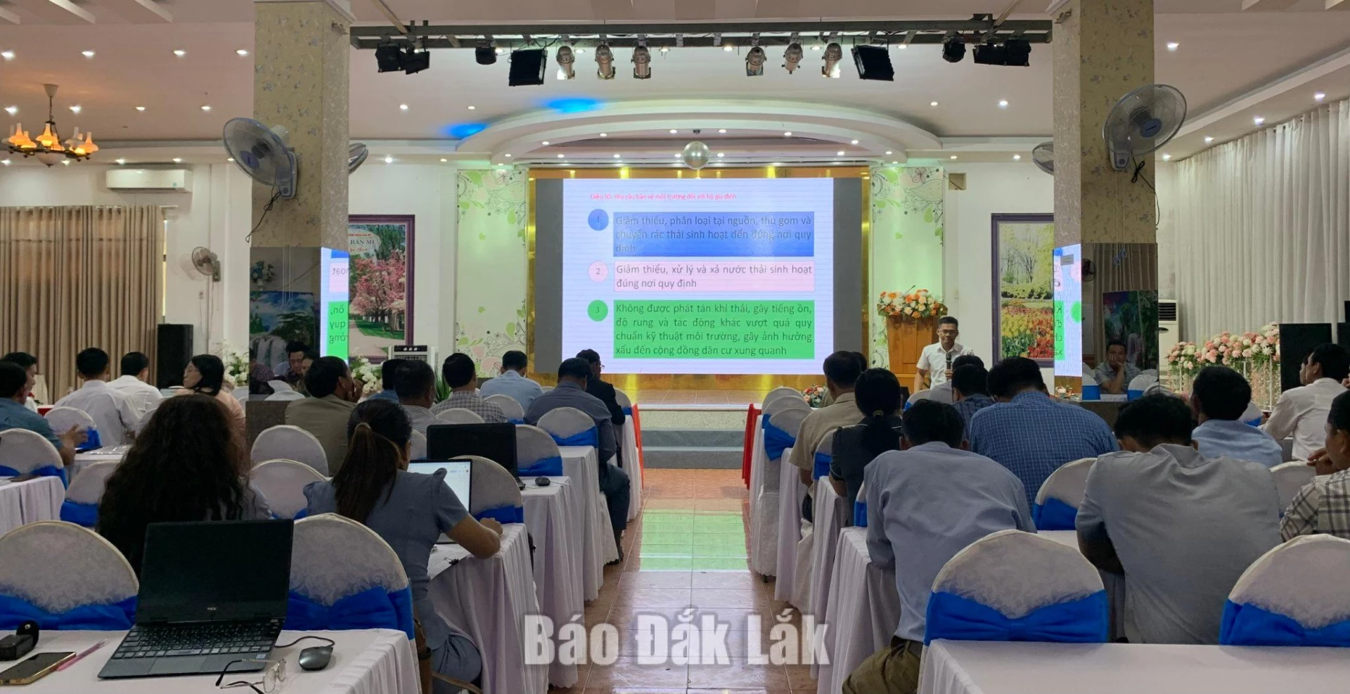 Các đại biểu tham gia lớp tập huấn.