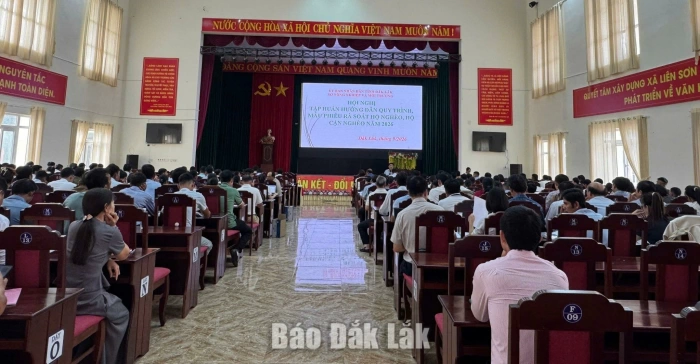Tổ chức 11 lớp tập huấn công tác rà soát hộ nghèo năm 2026