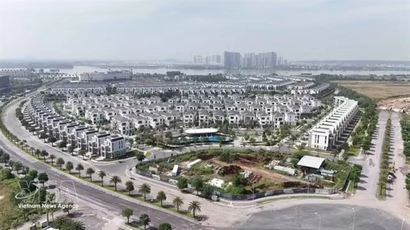 Viet Nam is among the 10 most improved in real estate market transparency, alongside Poland, Thailand, Australia, Qatar, the Republic of Korea, India, Saudi Arabia, Dubai and Abu Dhabi. (Photo: VNA)