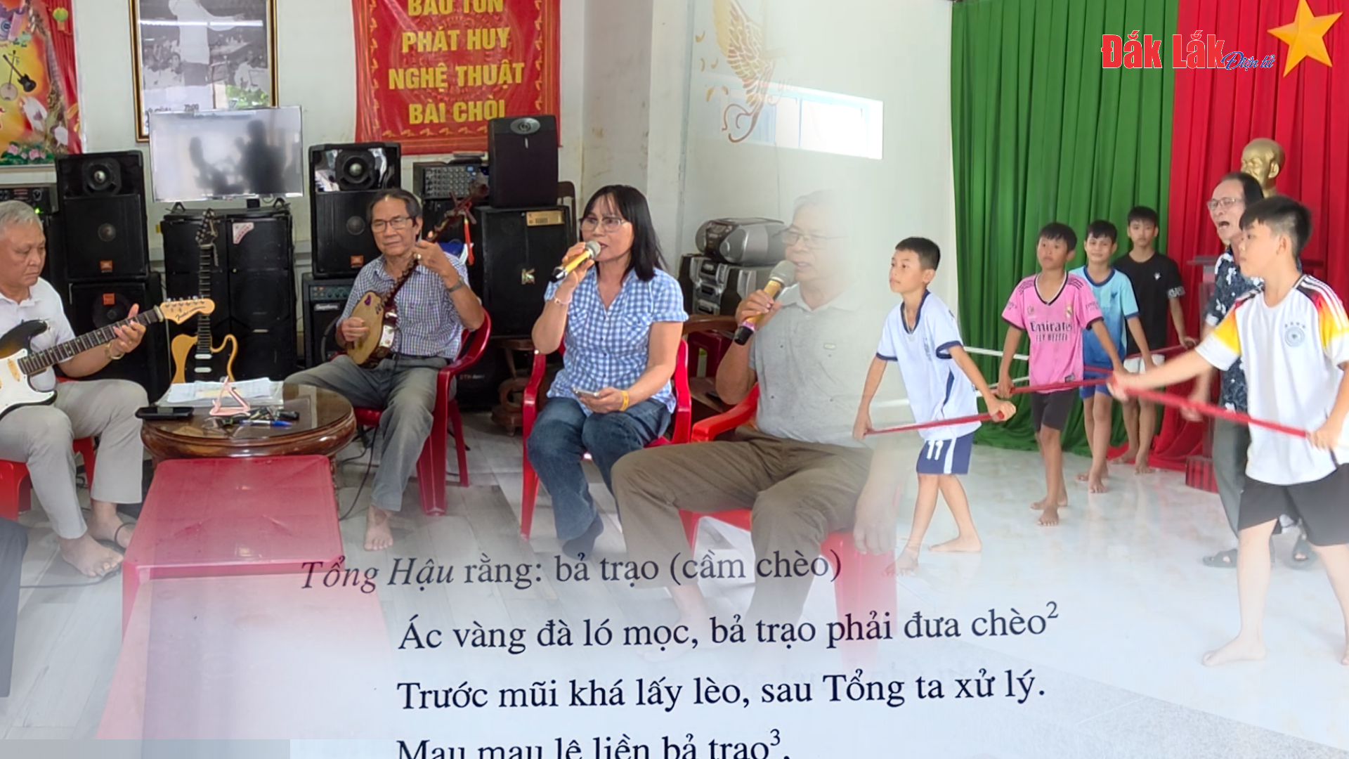(Video) Những người truyền lửa điệu hò, câu hát làng biển