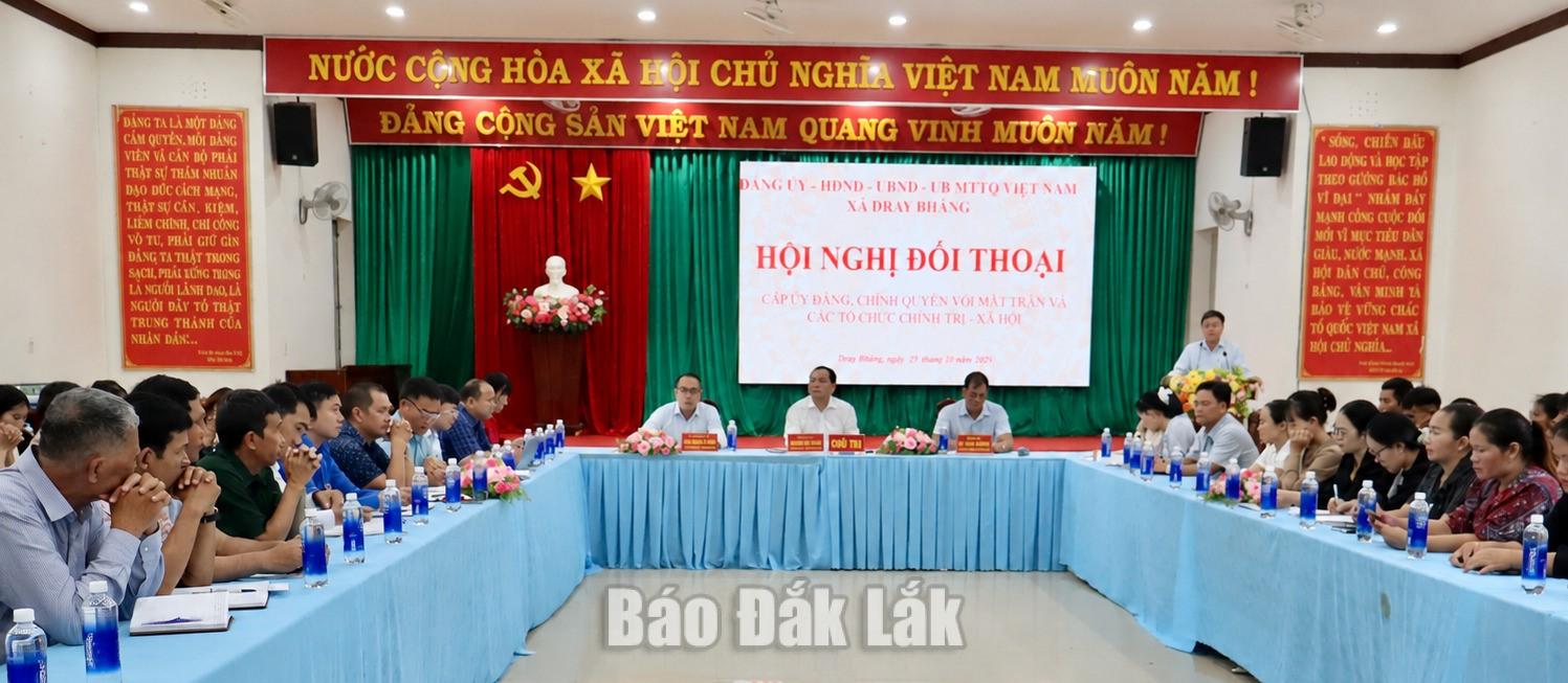 đại biểu tham dự tại hội nghị.