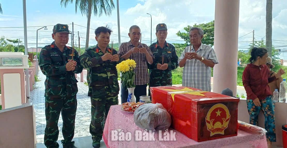Hài cốt liệt sĩ được