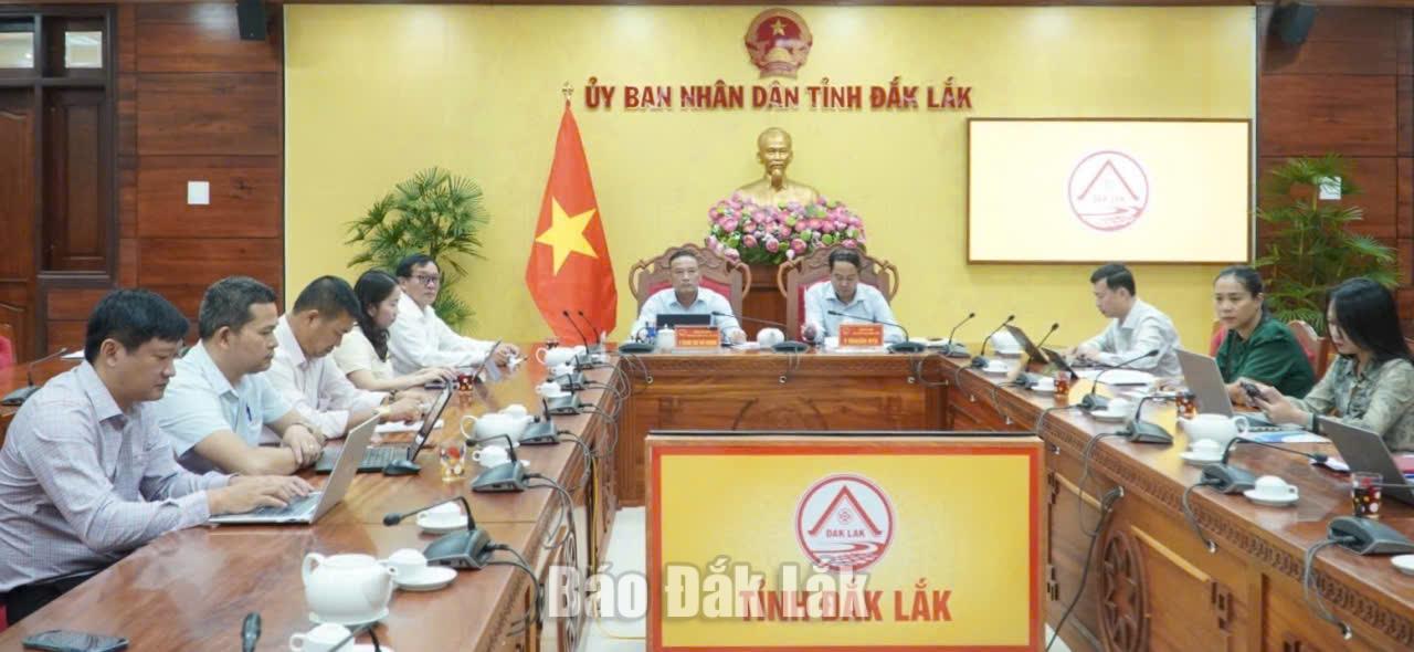 Các đại biểu tham dự hội nghị tại điểm cầu tỉnh Đắk Lắk.