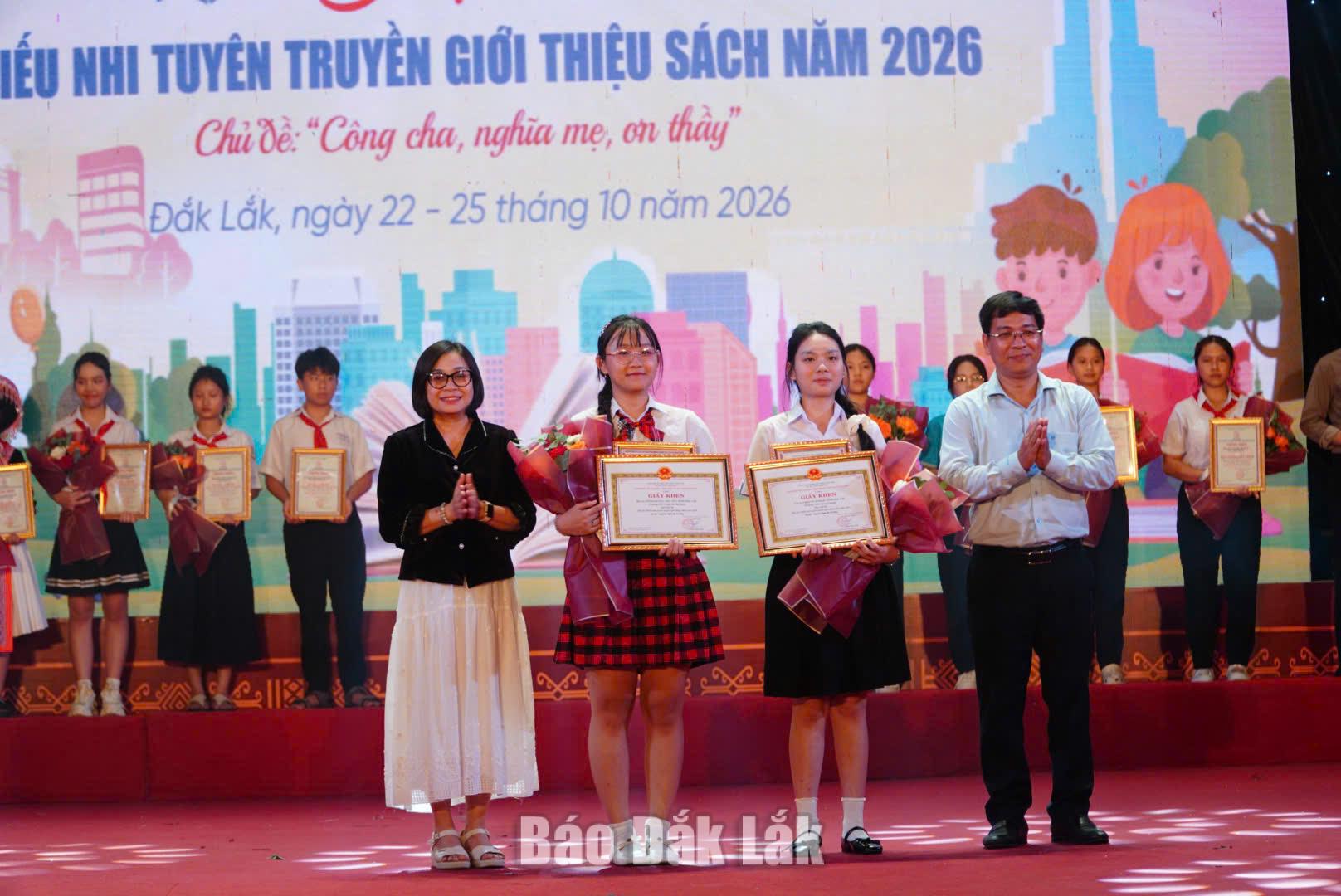 giải ba