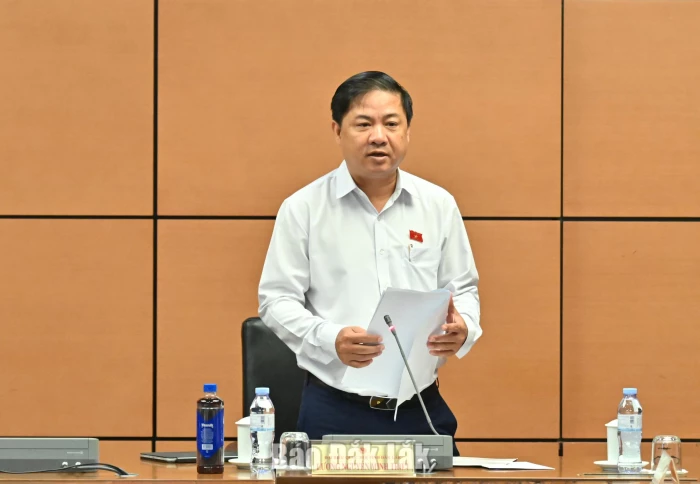Đề xuất siết chặt kiểm soát thuốc lá và quy định hiến ghép mô, tạng