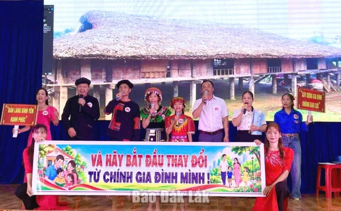 Xã Ea Ô tổ chức Hội thi “Sáng kiến, kinh nghiệm truyền thông về phòng, chống bạo lực đối với phụ nữ và trẻ em”