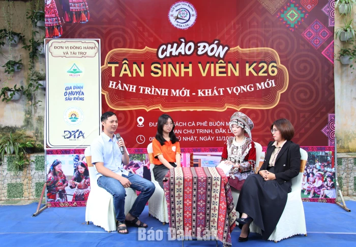 Sôi nổi Chương trình 