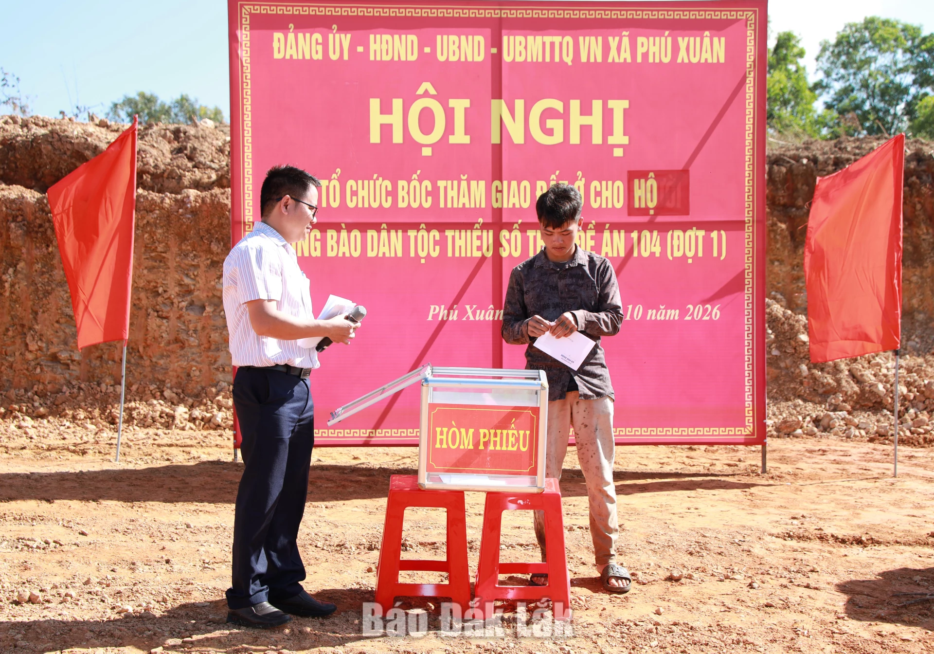 Đại diện các hộ dân