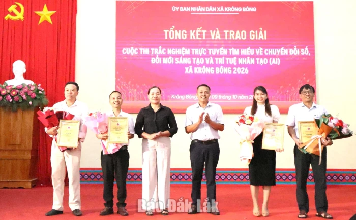 Xã Krông Bông: 100% hồ sơ được tiếp nhận trực tuyến