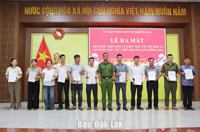 Xã Krông Ana ra mắt mô hình “Khu dân cư kiểu mẫu về văn hóa và an ninh, trật tự”