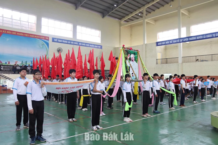 Sôi nổi Hội khỏe Phù Đổng xã Krông Ana năm 2026