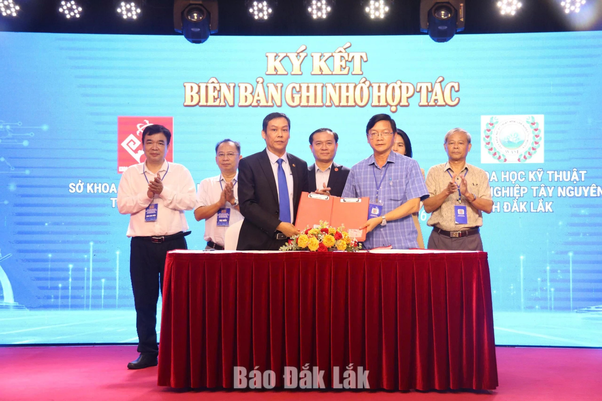 lễ ký kết biên bản ghi nhớ hợp tác (MOU) giữa Sở Khoa học và Công nghệ với 5 đơn vị trong hệ sinh thái đổi mới sáng tạo,