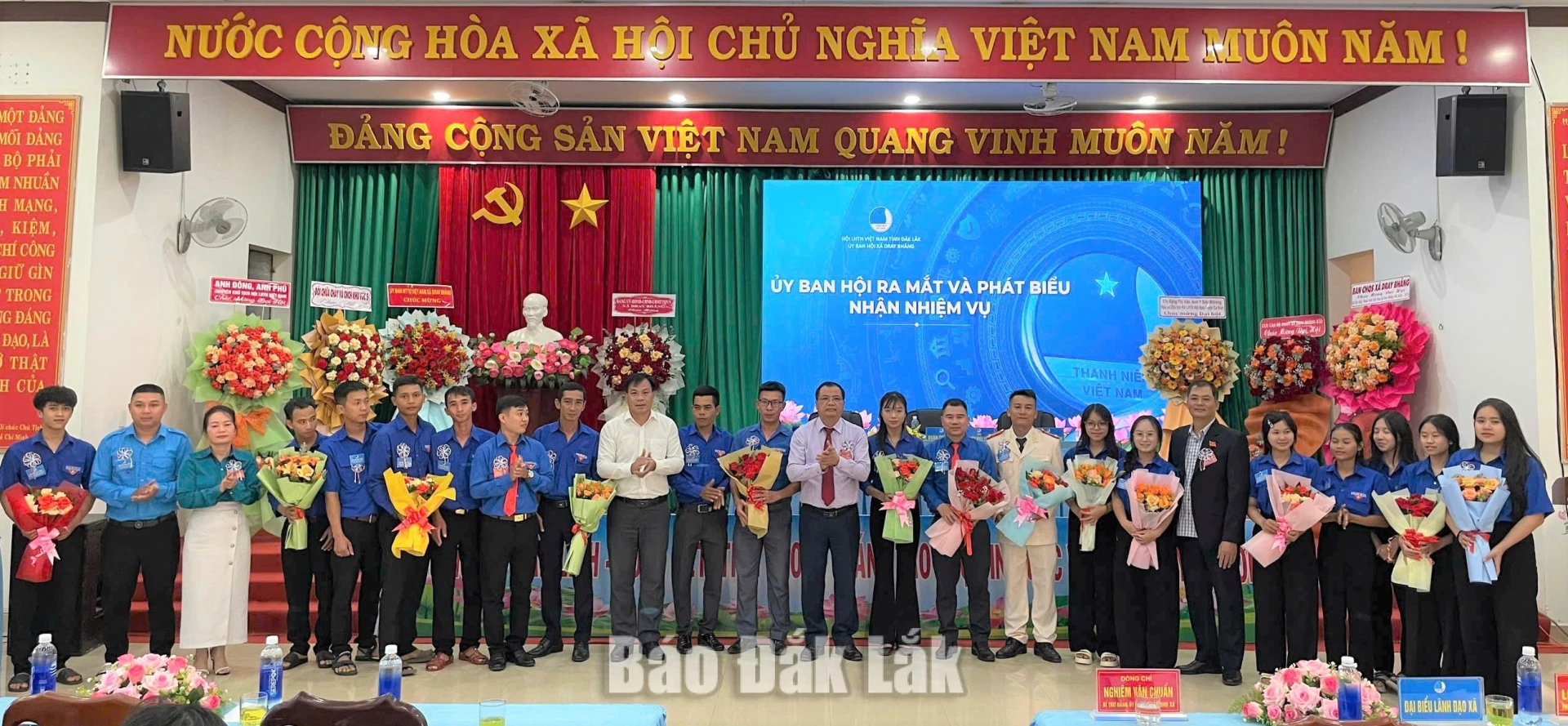 Ủy ban Hội Liên hiệp Thanh niên Việt Nam xã Dray Bhăng khóa I, nhiệm kỳ 2026 - 2029 ra mắt Đại hội.