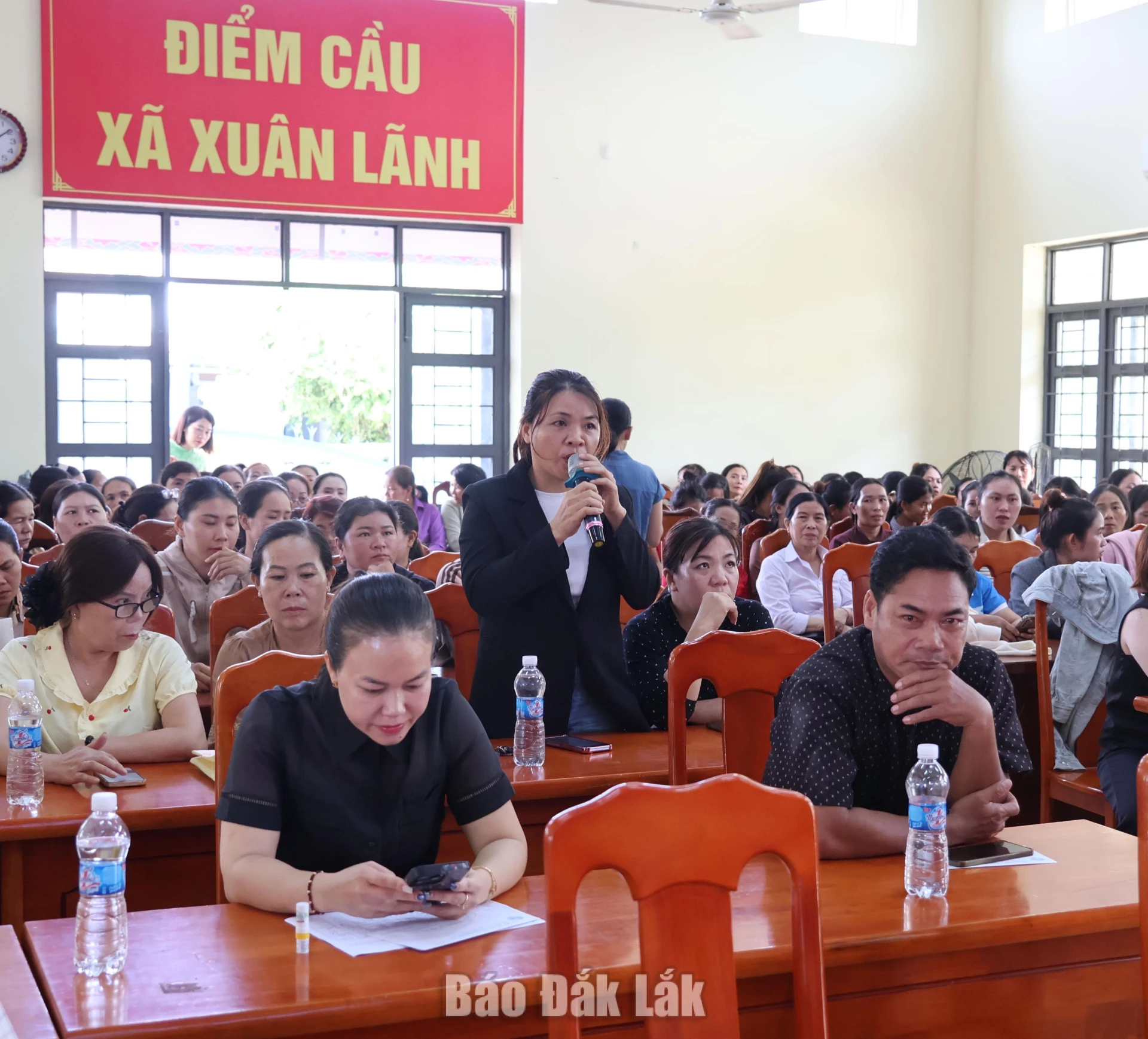 Hội viên Hội LHPN xã Xuân Lãnh kiến nghị nhiều vấn đề liên quan về vốn cho phụ nữ