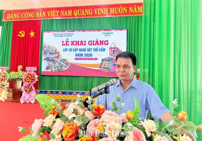 Xã Ea Tul: Khai giảng lớp đào tạo sơ cấp nghề dệt thổ cẩm