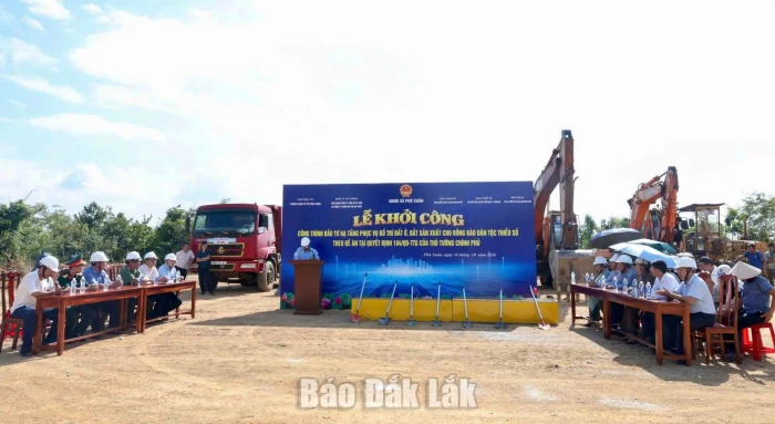 Xã Phú Xuân: Khởi công công trình hạ tầng phục vụ bố trí đất ở, đất sản xuất cho đồng bào dân tộc thiểu số
