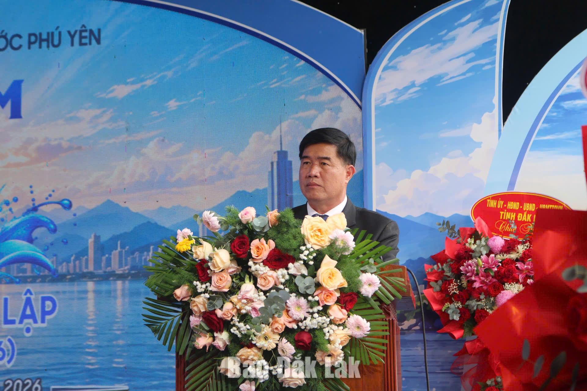 Phó Chủ tịch UBND tỉnh Nguyễn Thiên Văn phát biểu tại hội nghị.