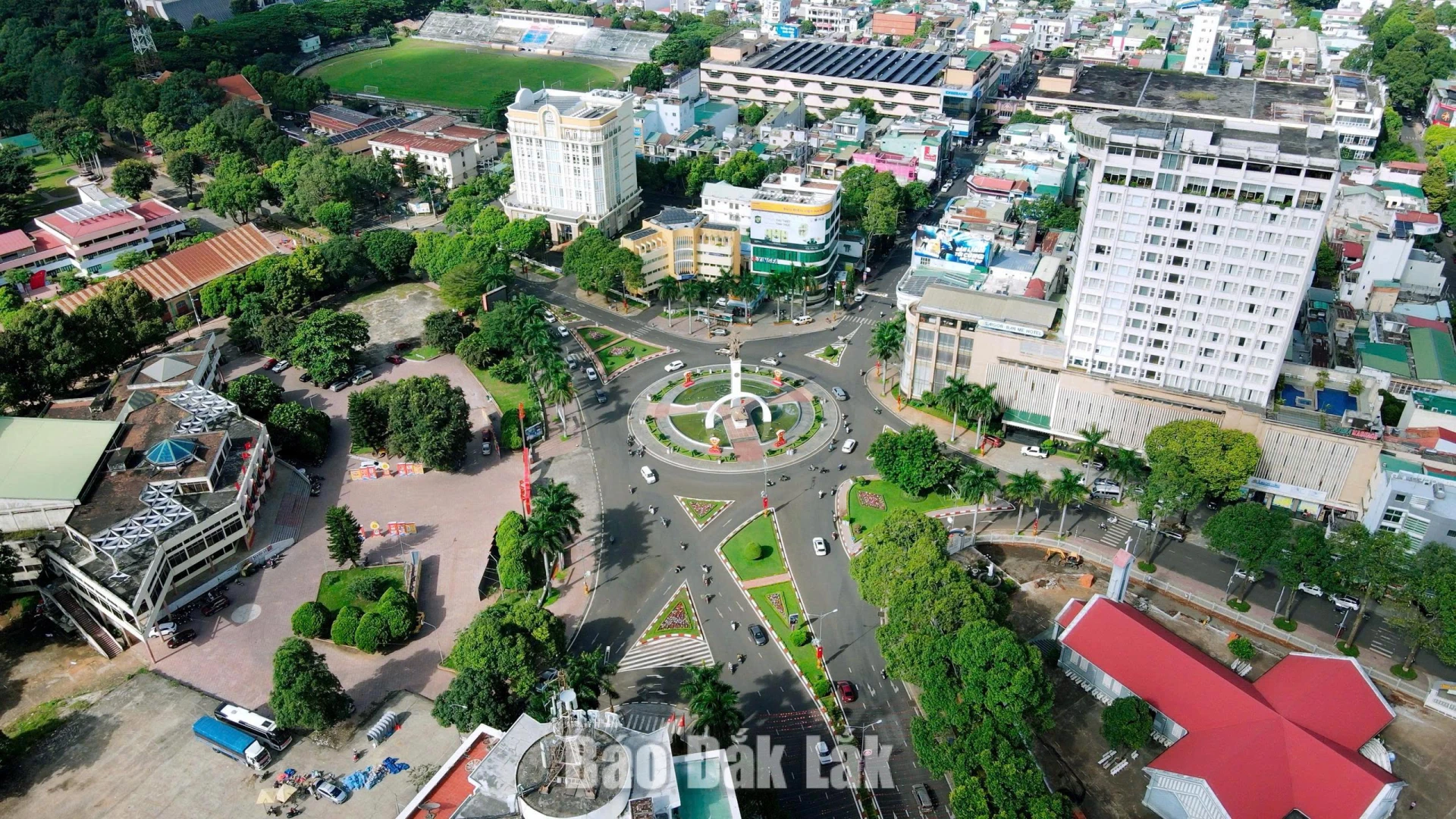 Đô thị Buôn Ma Thuột được đầu tư xây dựng hệ thống thoát nước đồng bộ, nhưng khi xảy ra mưa lớn vẫn xảy ra tình trạng ngập cục bộ tại một số nơi. 
