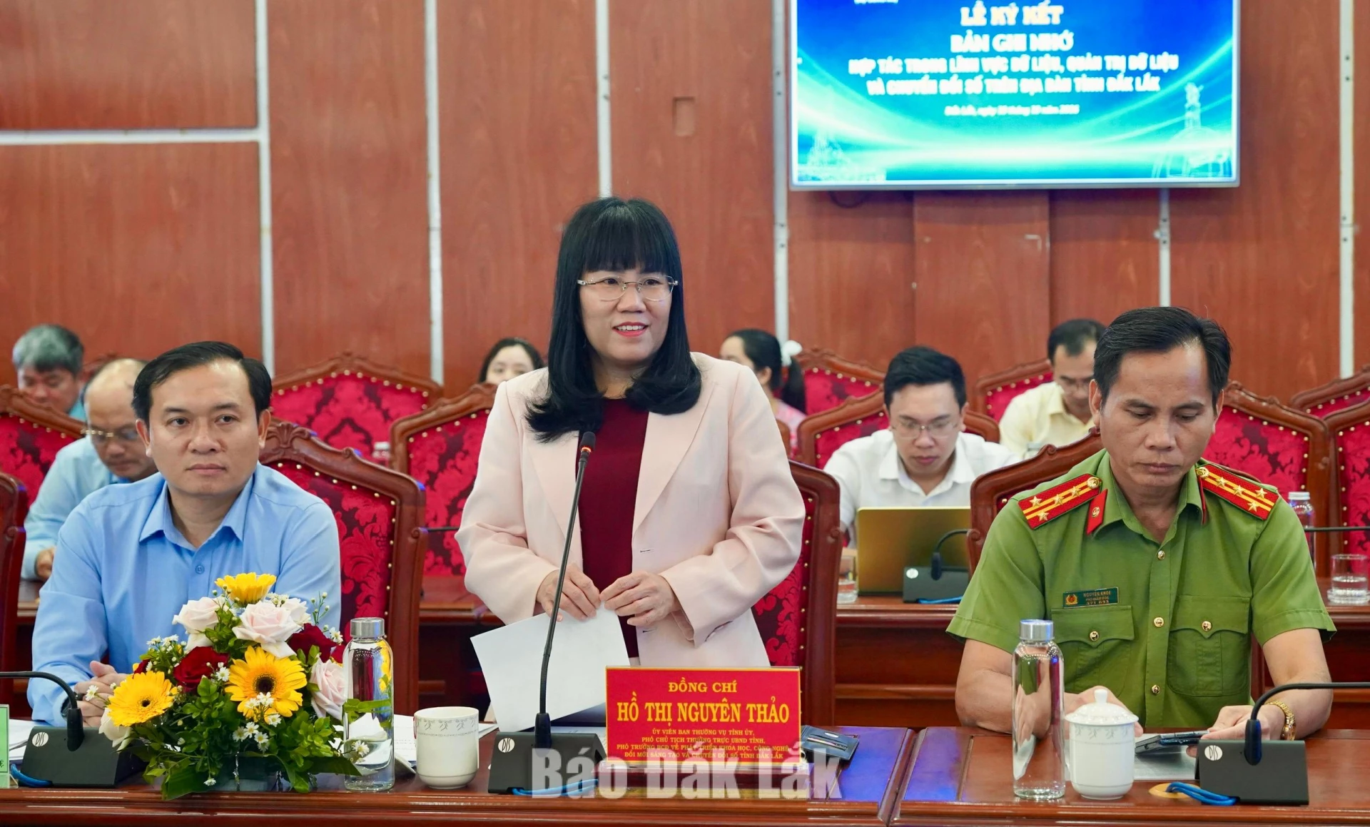 Đồng chí Hồ Thị Nguyên Thảo, Ủy viên Ban Thường vụ Tỉnh ủy, Phó Chủ tịch Thường trực UBND tỉnh phát biểu tại buổi lễ.