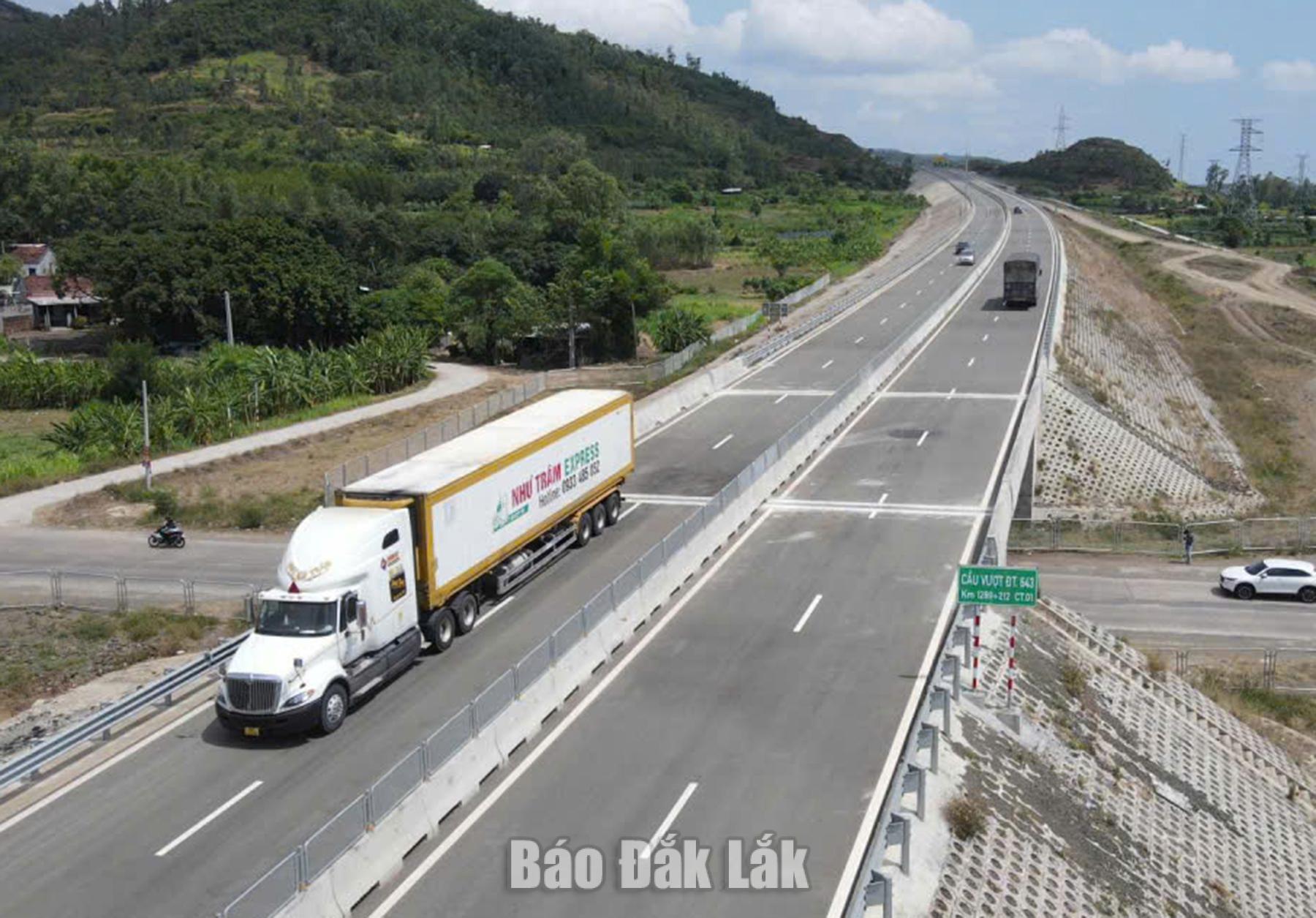 The North - South Expressway, now in operation, strengthening logistics network and supporting local socio-eco development.