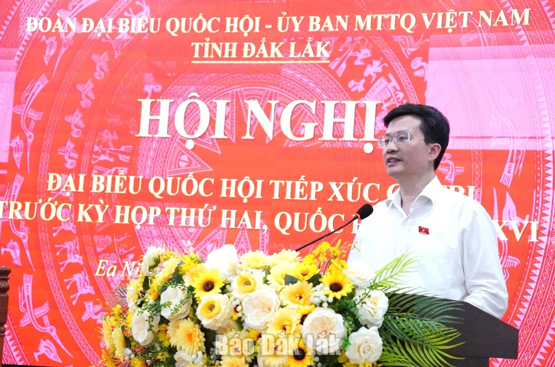 Đại biểu Đỗ Chí Nghĩa, Ủy viên là đại biểu Quốc hội hoạt động chuyên trách tại Ủy ban Văn hóa và Xã hội của Quốc hội phát biểu tại hội nghị.