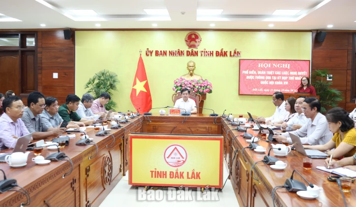 Quang cảnh hội nghị.