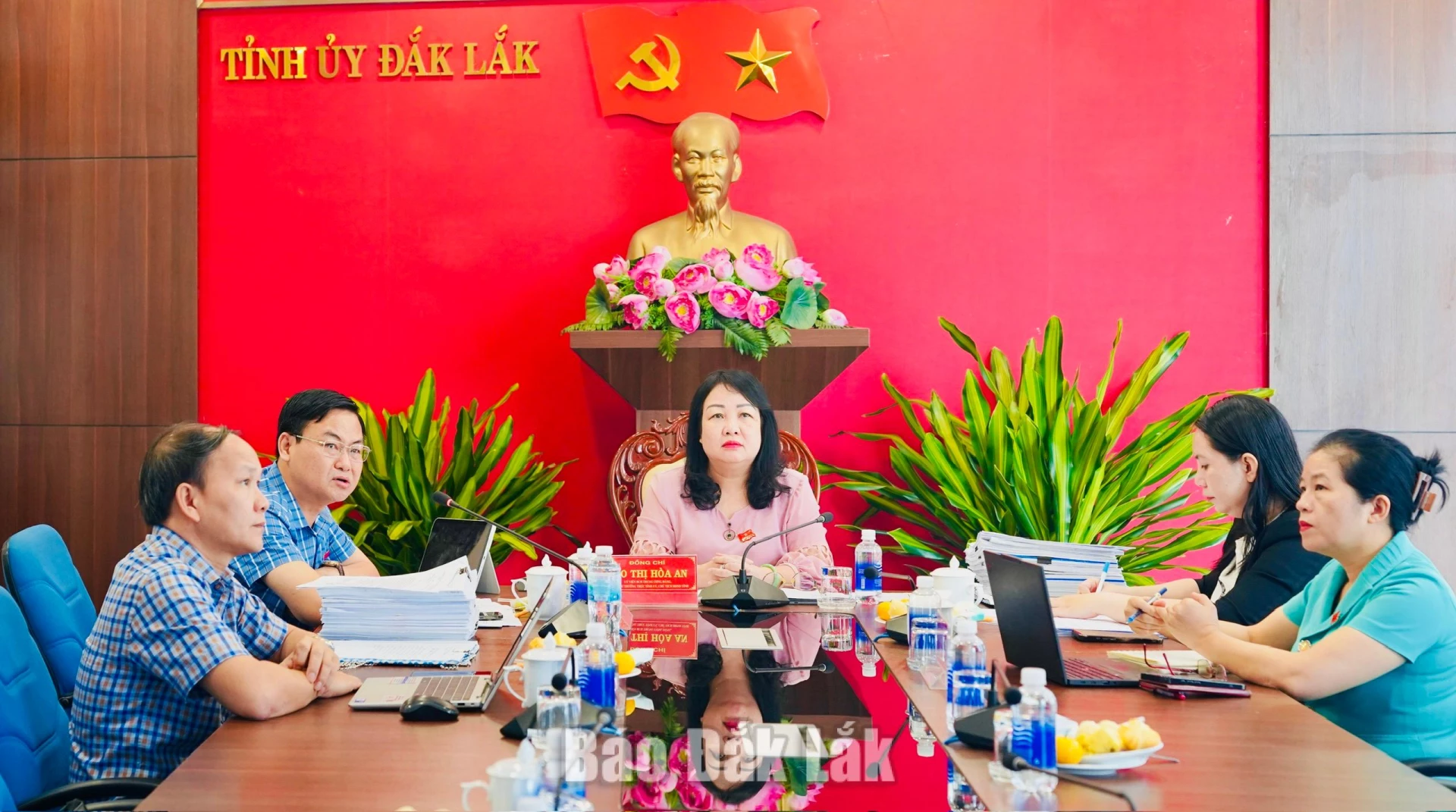 Quang cảnh điểm cầu phía Đông.