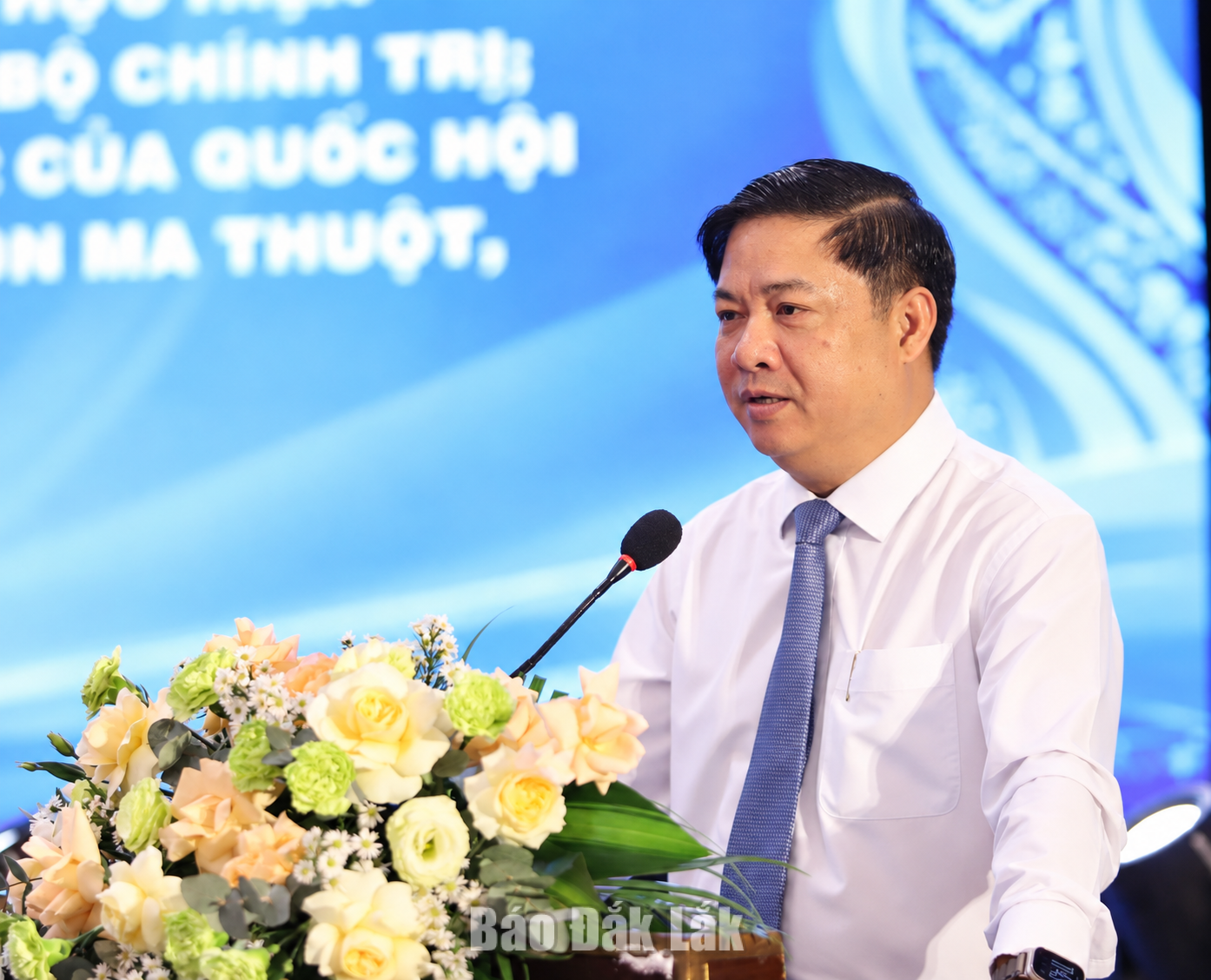 Đồng chí Lương Nguyễn Minh Triết, Ủy viên Trung ương Đảng, Bí thư Tỉnh ủy, Trưởng Đoàn ĐBQH tỉnh phát biểu kết luận hội nghị.