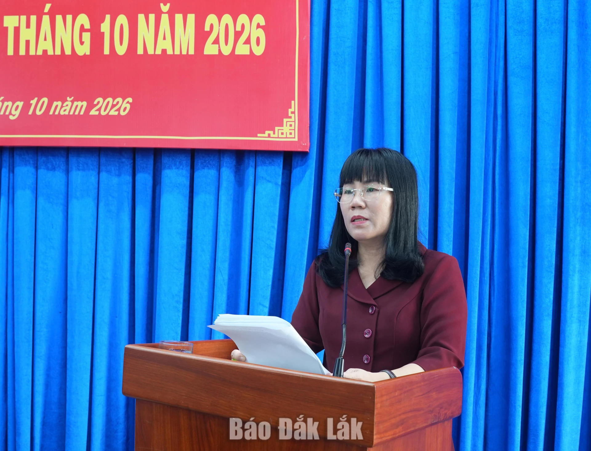Đồng chí Hồ Thị Nguyên Thảo, Ủy viên Ban Thường vụ Tỉnh ủy, Phó Chủ tịch Thường trực UBND tỉnh thông tin tại hội nghị.