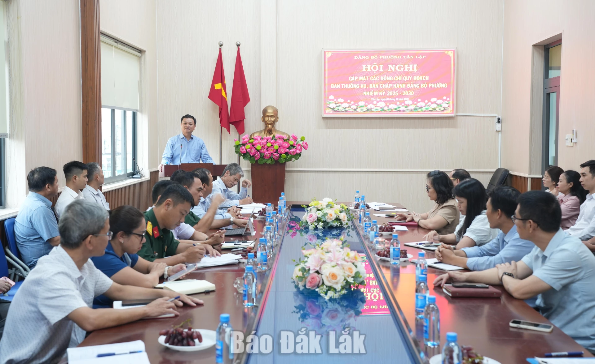 Quang cảnh hội nghị.