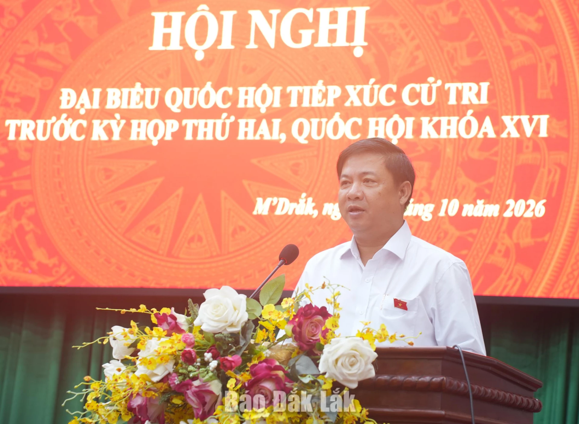 Đồng chí Lương Nguyễn Minh Triết, Ủy viên Trung ương Đảng, Bí thư Tỉnh ủy, Trưởng Đoàn ĐBQH tỉnh phát biểu kết luận hội nghị.