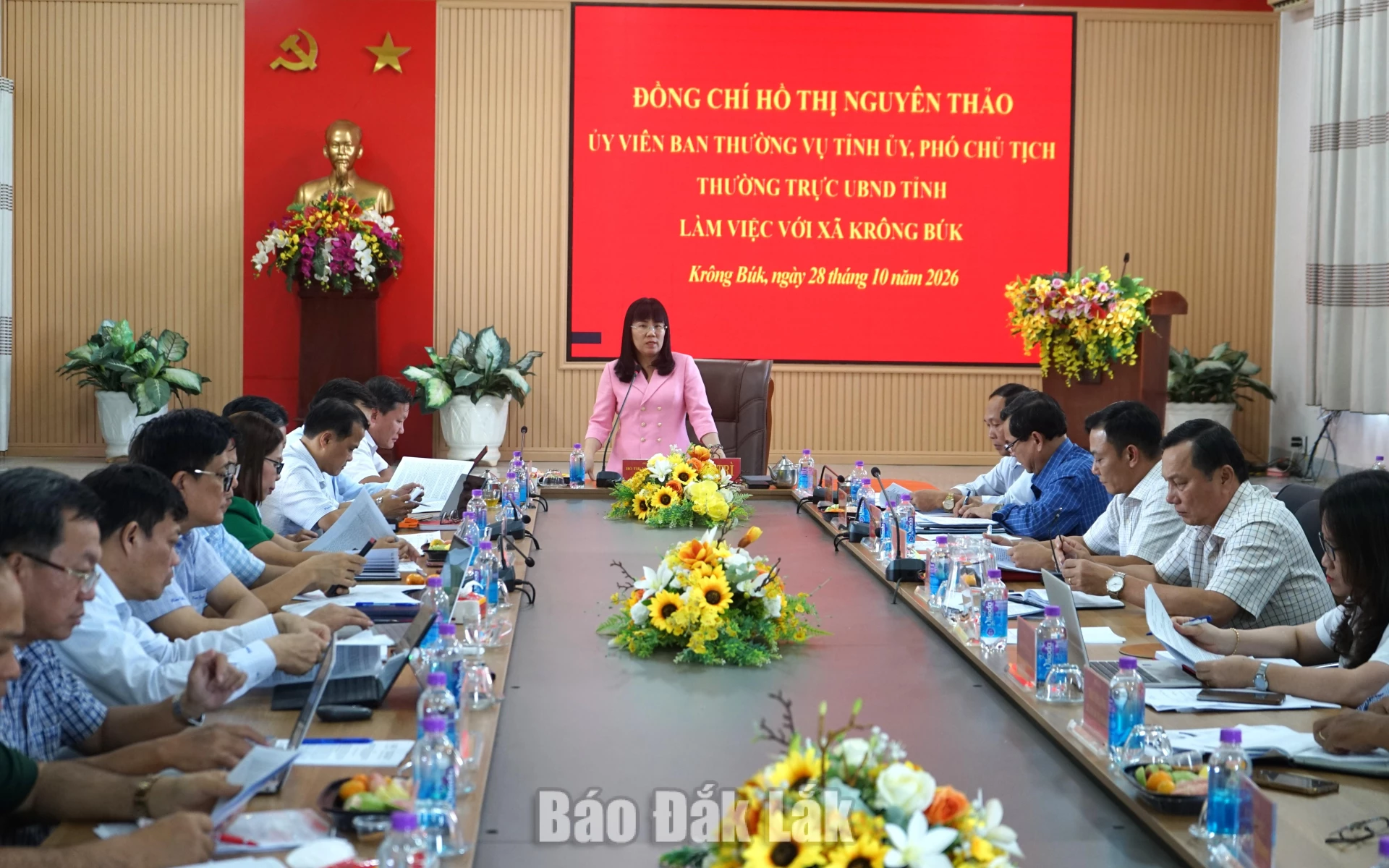 Đại biểu tham dự buổi làm việc