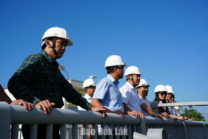 Bí thư Tỉnh ủy Lương Nguyễn Minh Triết khảo sát thực tế tại các nhà máy thủy điện