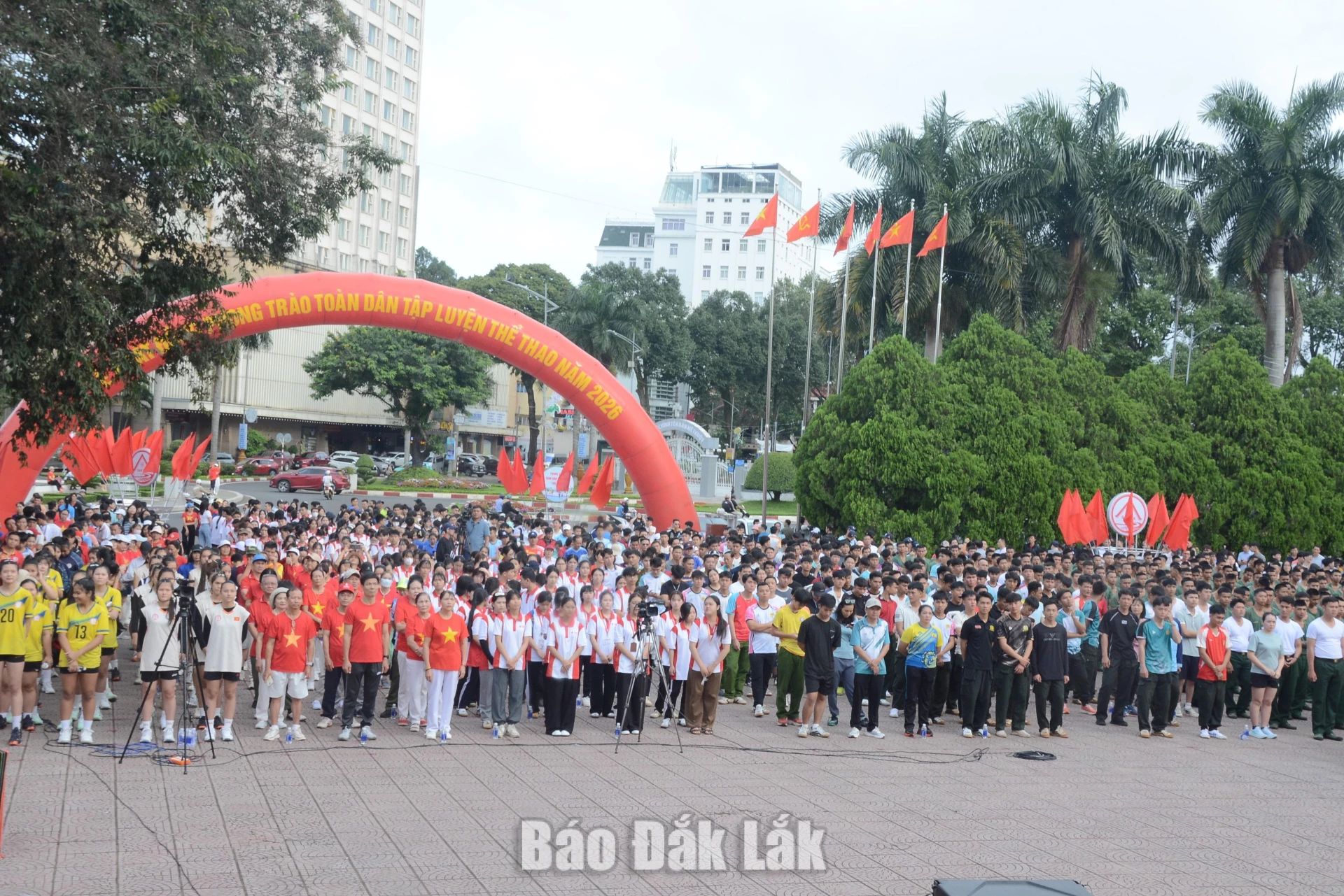 Quang cảnh Lễ phát động tại điểm cầu Đắk Lắk.