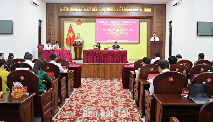 HĐND xã Krông Ana thông qua 3 nghị quyết tại kỳ họp chuyên đề