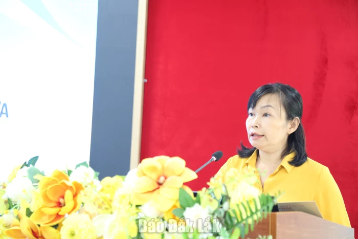 Phó Giám đốc Sở Tư pháp Lê Thị Thanh Thủy phát biểu tại hội nghị.
